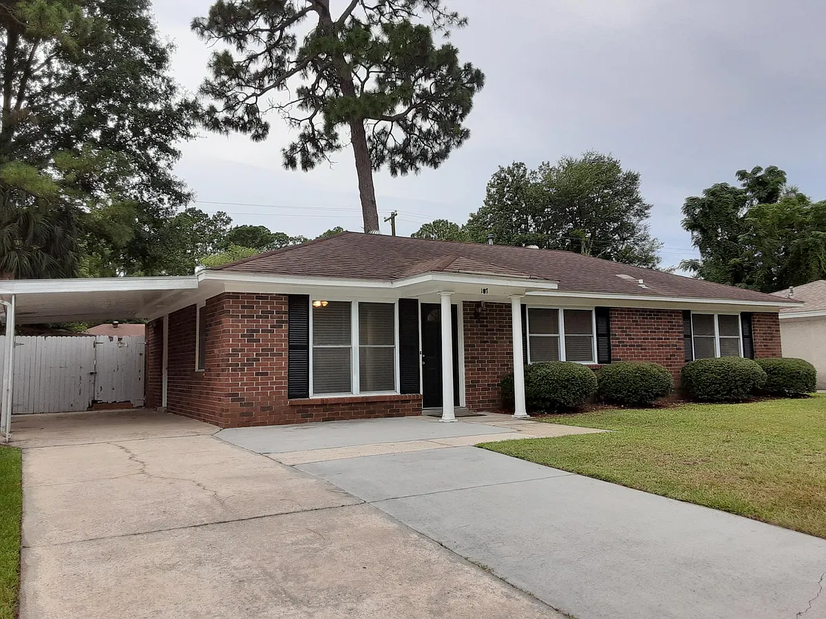 Building Photo - 107 Walz Cir