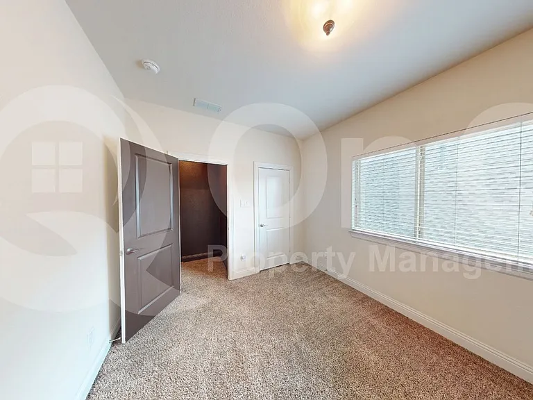 2707 Point Vista Dr — Photo 23
