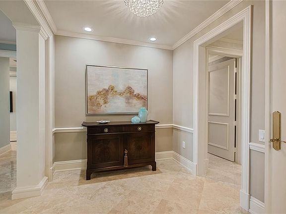 4th image of 200 E Sea Colony Dr APT 3C