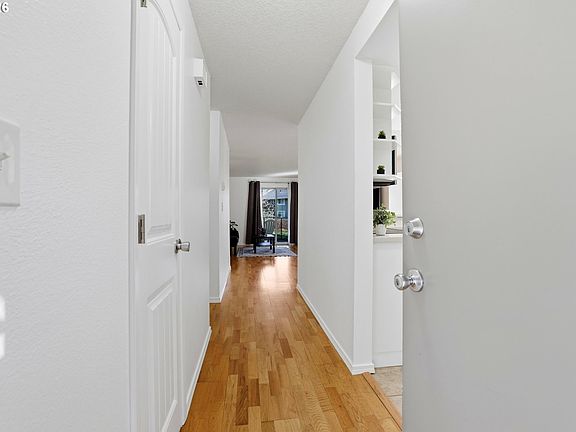 4th image of 11683 SW Boones Bend Dr #5-2D