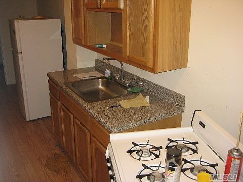 2nd image of 15321 111th Ave