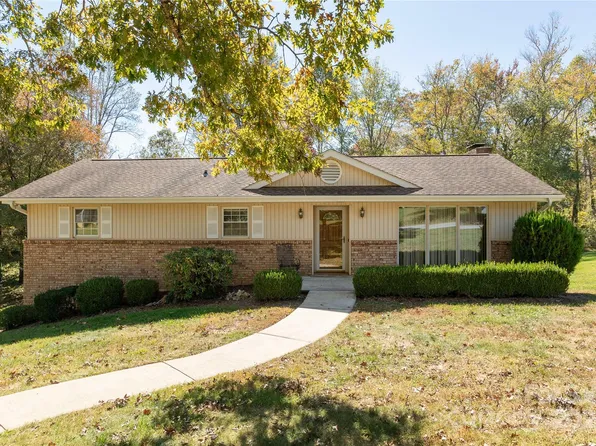 3199 Butler Bridge Rd, Mills River, NC 28759