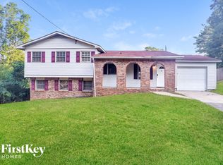 2502 Bonita Ct, Morrow, GA 30260