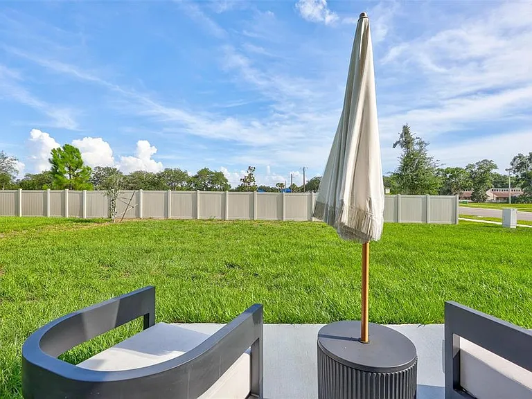 7601 Rosewood Garden Loop — Photo 43