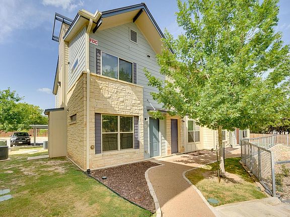4th image of 7805 Cooper Ln #401