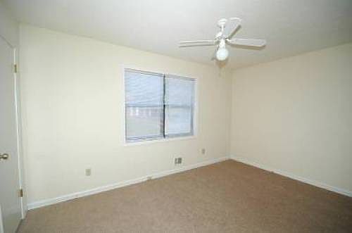 4th image of 2881 Lakemont Dr SW