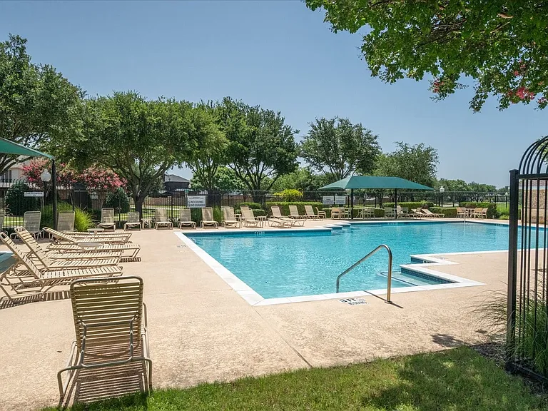 5817 Quicksilver Dr — Photo 27