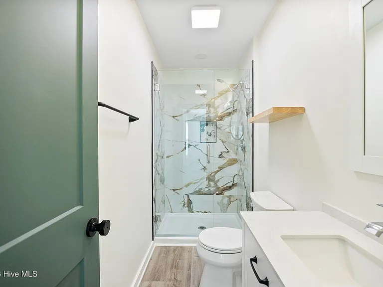 757 Silver Lake Rd — Photo 18
