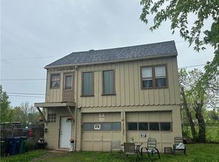 1835 S Park Ave, Buffalo, NY 14220