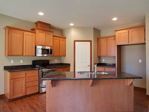 4th image of 110 Ames St NE Lot 41