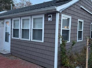 5 Greenwich Ave APT A, Bayville, NY 11709