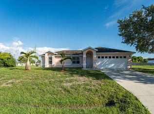 498 SW Lairo Ave, Port Saint Lucie, FL 34953