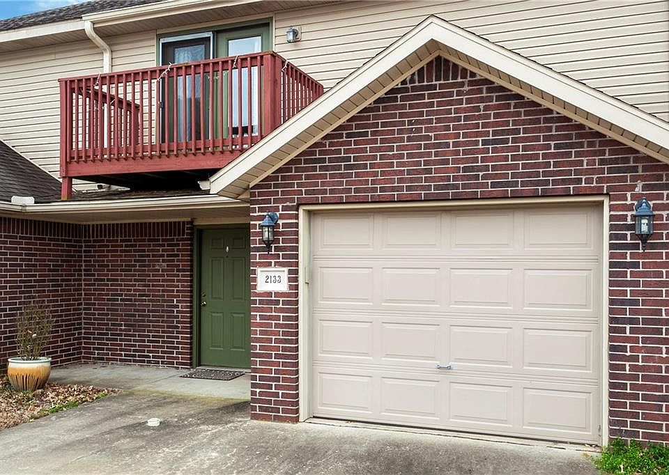 1st image of 2133 W Skyler Dr