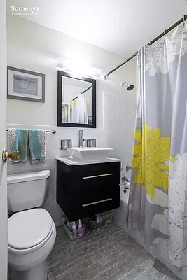 Sold by Sotheby's International Realty | media 9