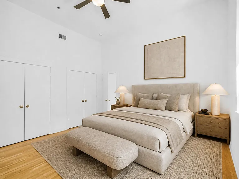716 Madison St #204 — Photo 17
