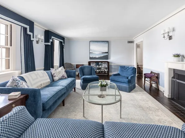 172 Beacon St #3, Boston, MA 02116