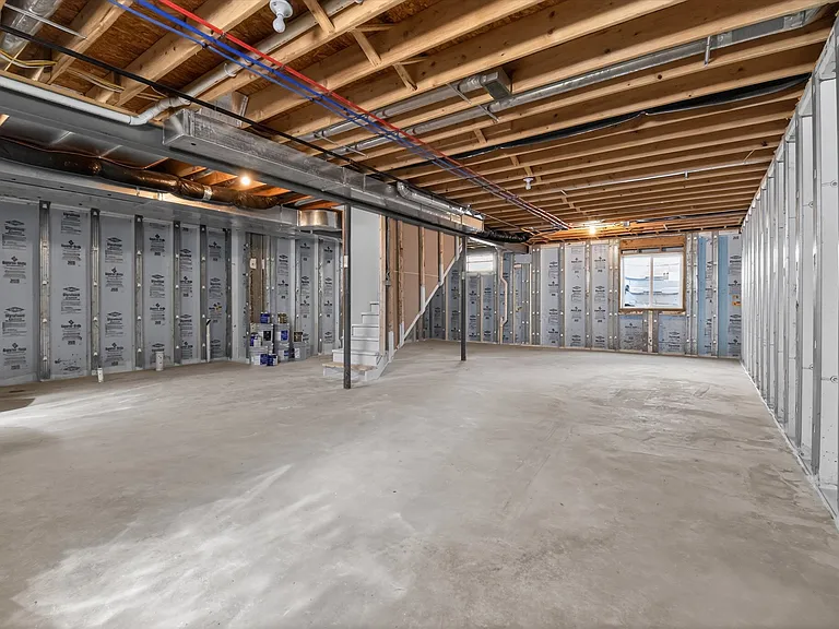 8760 Barrington Dr — Photo 47