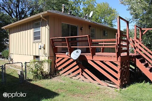 5th image of 8925 Kentucky Ave