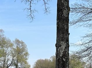 27 Valentine Rd, Jackson, TN 38301