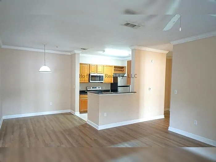 18425 Bridle Club Dr — Photo 5