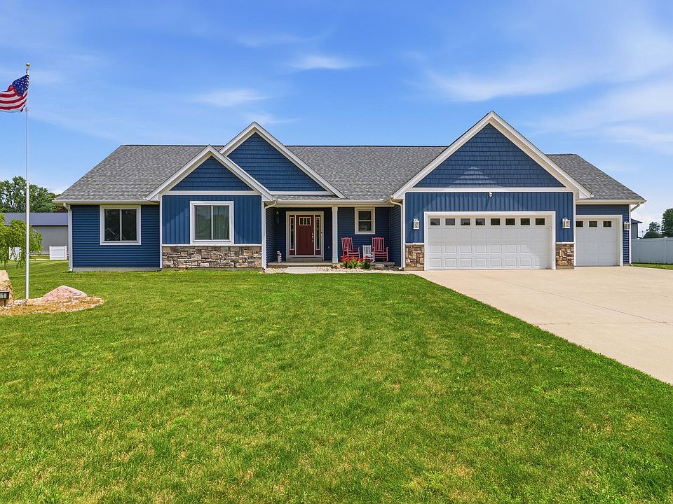 1st image of 501 E Stoneridge Dr