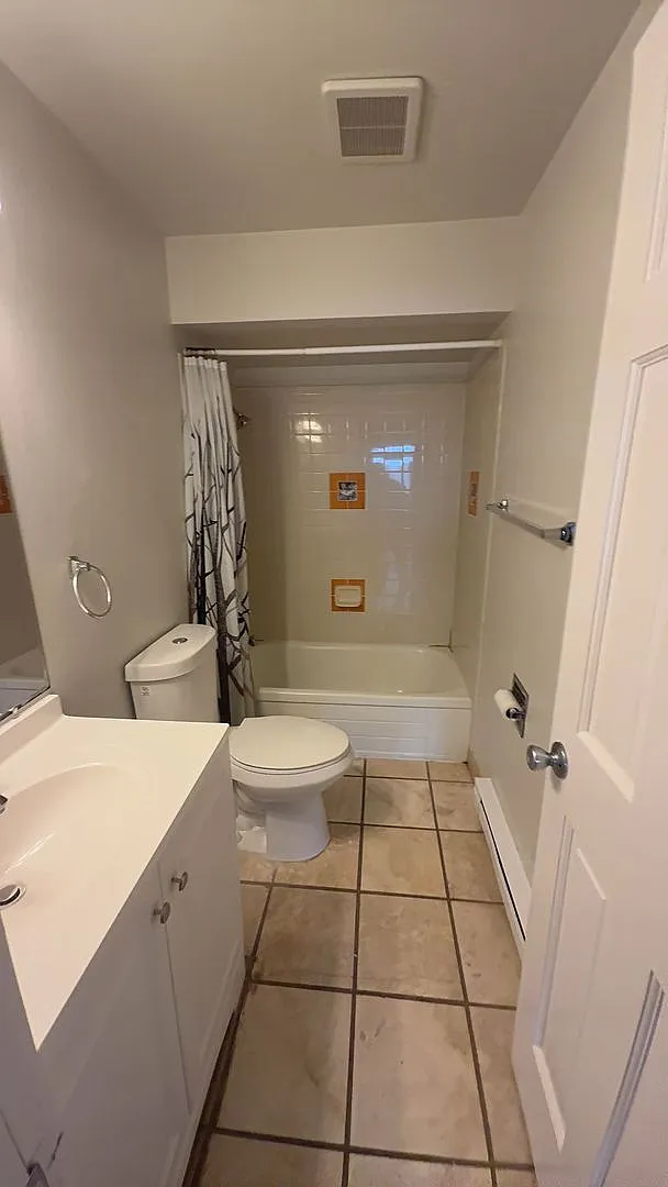 781 Ocean Shores Blvd NE — Photo 1