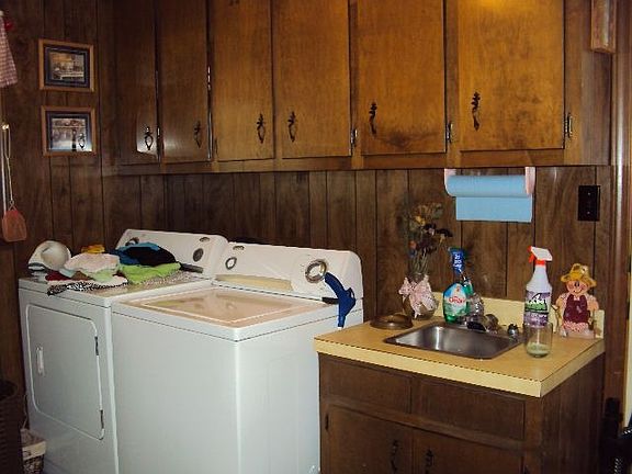 Utility Room Even Has a Closet!