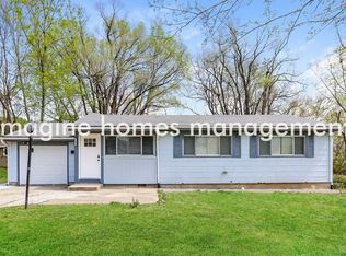 6105 N Forest Ave, Gladstone, MO 64118