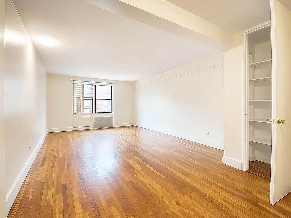 1st image of 250 Clarkson Ave APT 417
