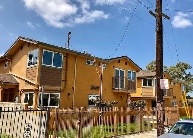3534 W 67th St