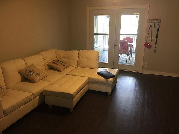 2nd image of 3314 Northside Dr APT 107