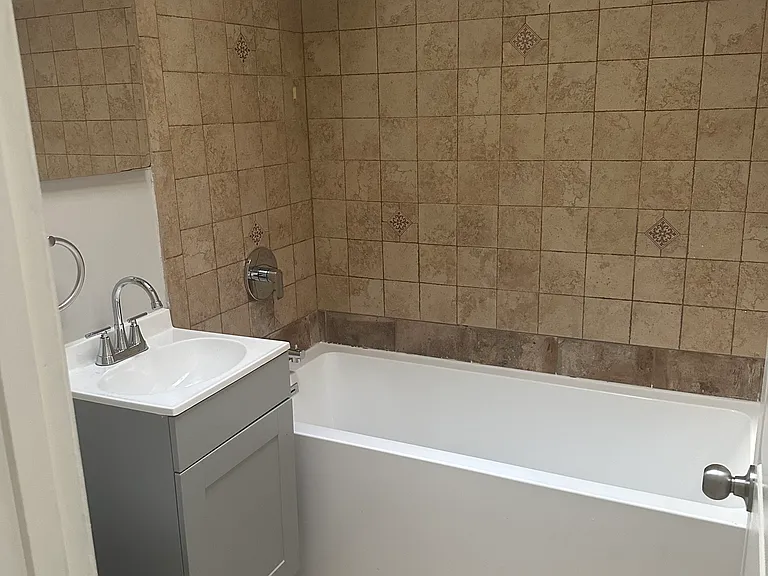 New Soaking Tub