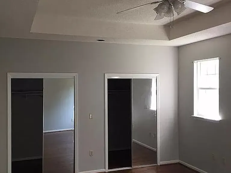 22 Lord Calvert Dr — Photo 10