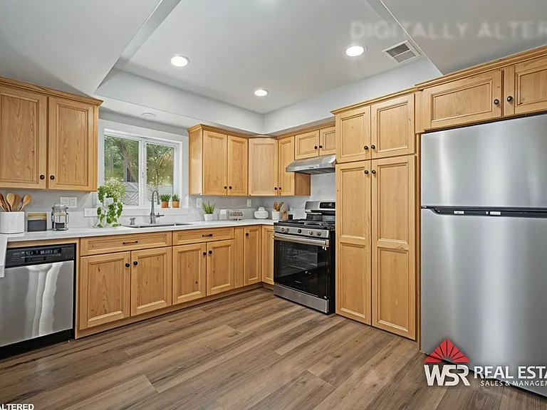 1030 E Brockton Ave #1 — Photo 4