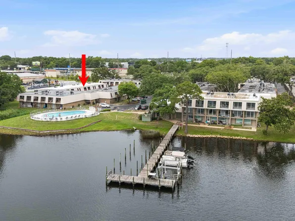 210 Pelham Rd Unit 215C, Fort Walton Beach, FL 32547