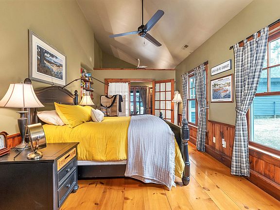 44th image of 117 Hayes Road