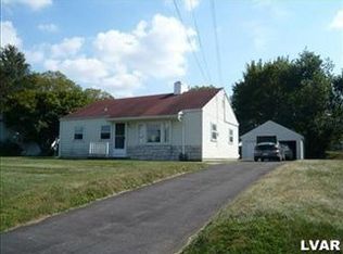 45 Middle Pl, Easton, PA 18045