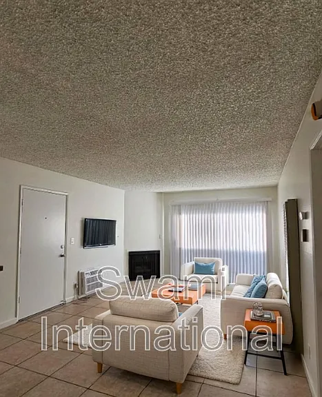 10030 Rosecrans Ave #14 — Photo 2