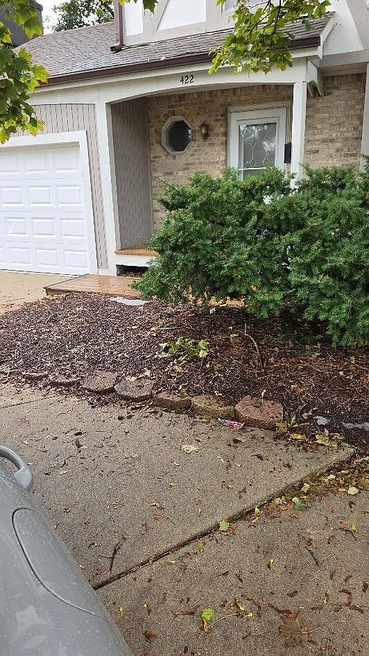 3 bed, 2.5 bath, $2,400 — Photo 1