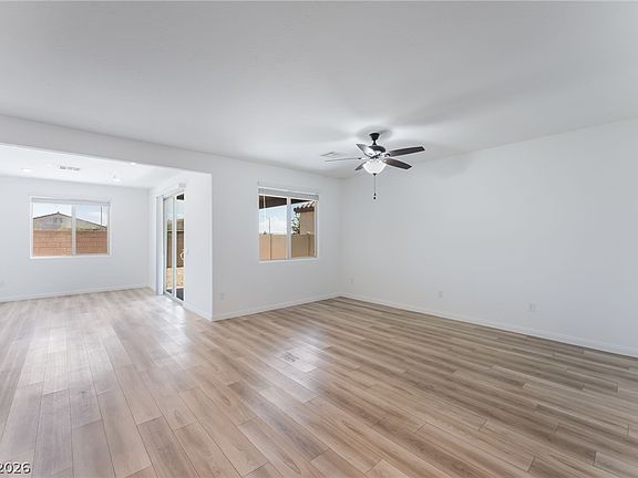 3rd image of 6806 Feather Hill St