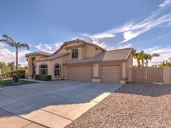 2nd image of 3302 N 108th Ln