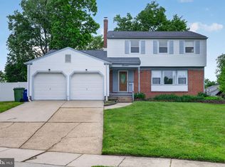 13 Village Ave, Marlton, NJ 08053