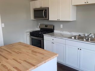 360 E Walnut St APT 03, Frankfort, IN 46041