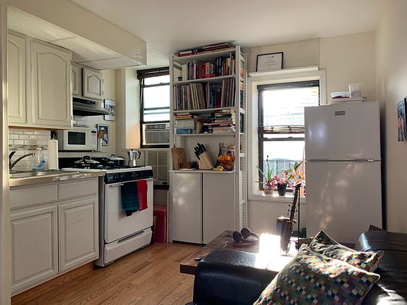 3rd image of 341 Union Ave APT 16