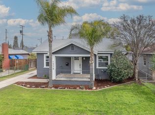 1576 N Carruth Ave, Fresno, CA 93728