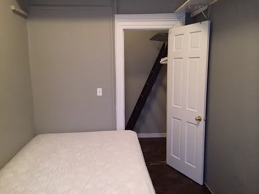 Rented by Easy Rental LLC | media 21