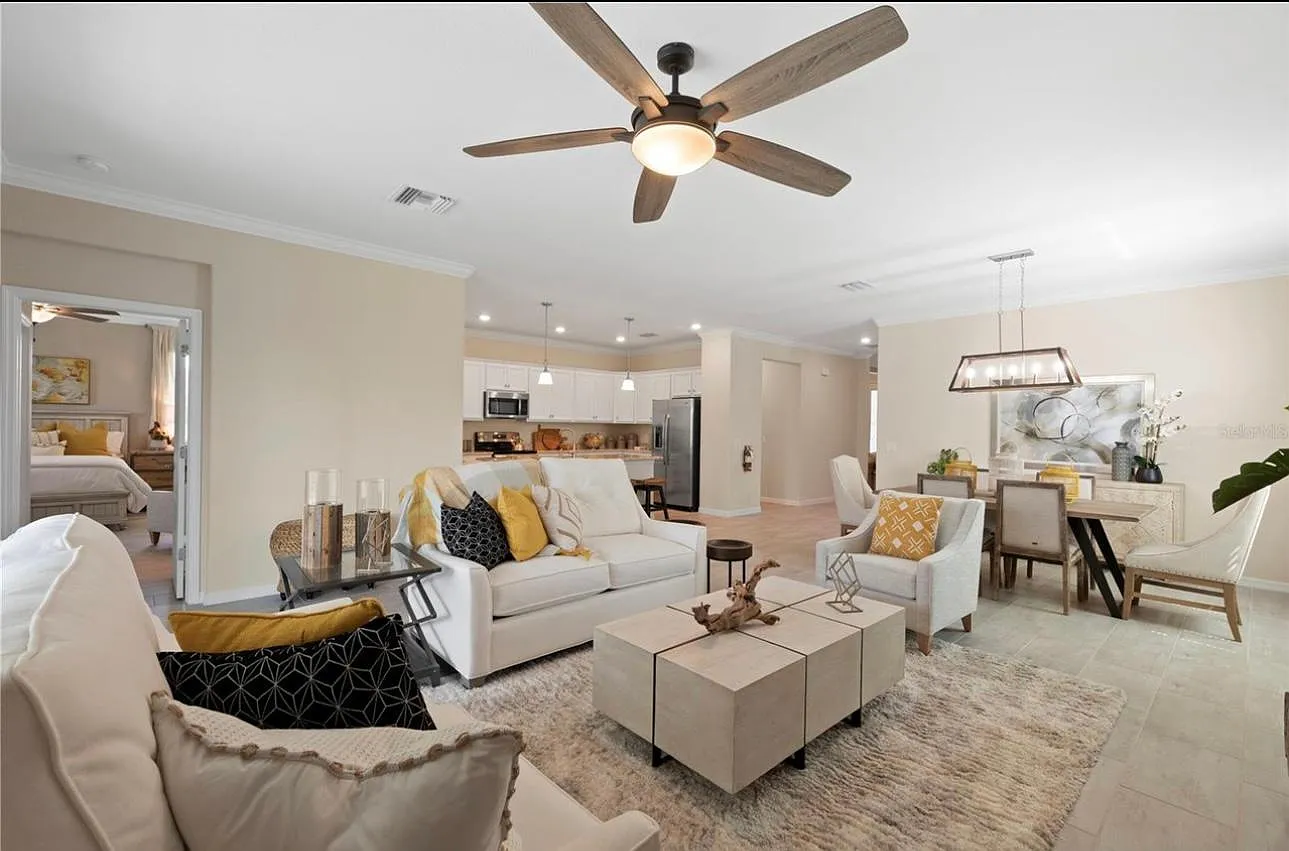 4 bed, 2630 sqft, $2,300 — Photo 4