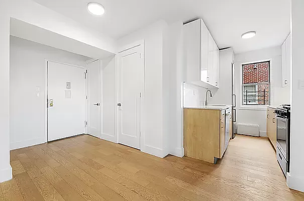 Rented by REAL New York | media 8