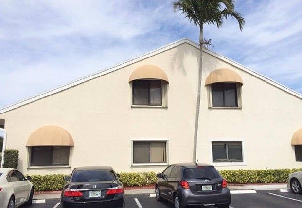 2nd image of 10145 NW 33rd St
