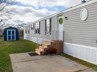 1120 Glasgow Ave, Wayland, MI 49348